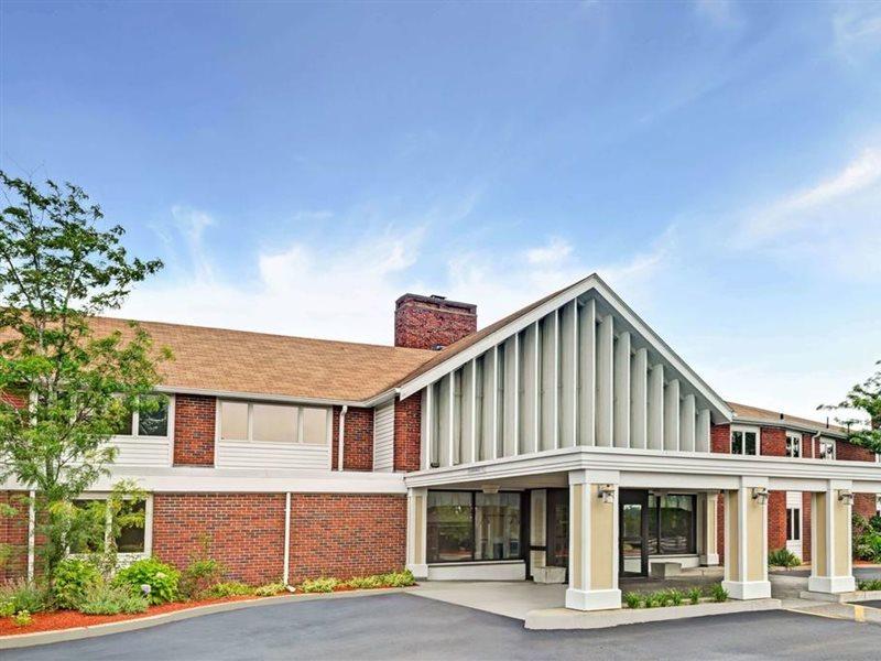 Ramada By Wyndham Seekonk Providence Area Exteriör bild